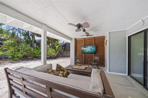 Villa ou maison à vendre à Sarasota, Floride: 3 chambres, 201.41 m2 № 2416889 - photo 29