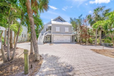 Villa ou maison à Sarasota, Floride 3 chambres, 201.41 m2 № 2416889
