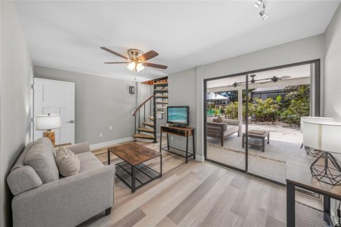 Villa ou maison à vendre à Sarasota, Floride: 3 chambres, 201.41 m2 № 2416889 - photo 25