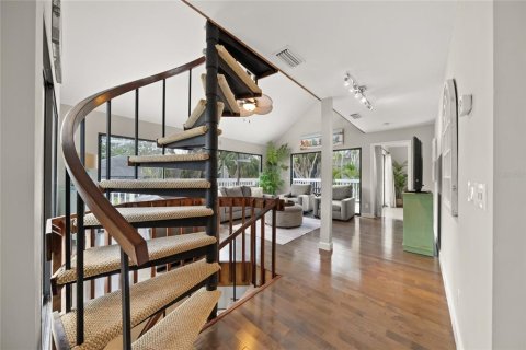 Villa ou maison à vendre à Sarasota, Floride: 3 chambres, 201.41 m2 № 2416889 - photo 13