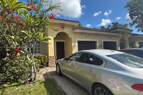 Adosado en venta en Homestead, Florida, 2 dormitorios, 116.87 m2 № 2016702 - foto 23