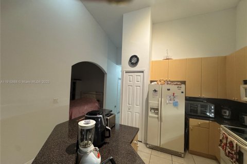 Adosado en venta en Homestead, Florida, 2 dormitorios, 116.87 m2 № 2016702 - foto 6