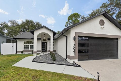 House in Largo, Florida 3 bedrooms, 134.89 sq.m. № 2235635 - photo 6