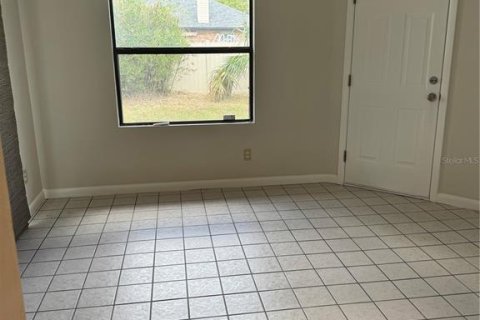 Villa ou maison à louer à Palm Coast, Floride: 3 chambres, 179.12 m2 № 1908589 - photo 6