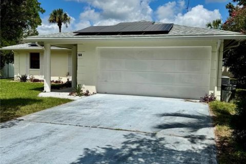 Villa ou maison à louer à Palm Coast, Floride: 3 chambres, 179.12 m2 № 1908589 - photo 1