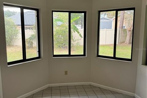 Villa ou maison à louer à Palm Coast, Floride: 3 chambres, 179.12 m2 № 1908589 - photo 5