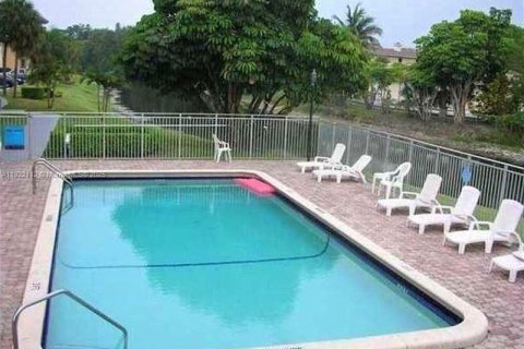 Copropriété à louer à Plantation, Floride: 1 chambre, 60.94 m2 № 1976030 - photo 13