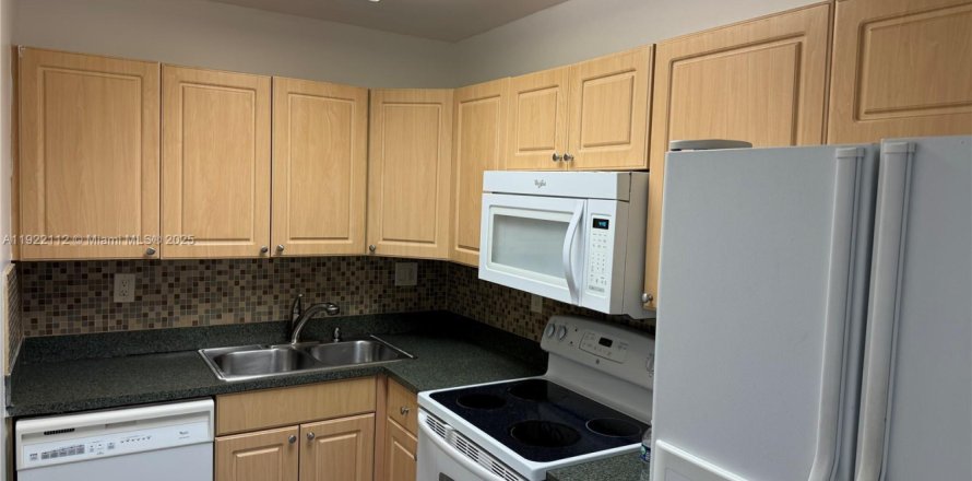 Condo à Plantation, Floride, 1 chambre  № 1976030