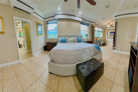 Villa ou maison à vendre à Hollywood, Floride: 4 chambres, 253.16 m2 № 1957828 - photo 11