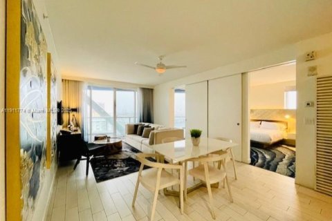 Купить кондоминиум в Форт-Лодердейл, Флорида 1 спальня, 65.87м2, № 2053634 - фото 16