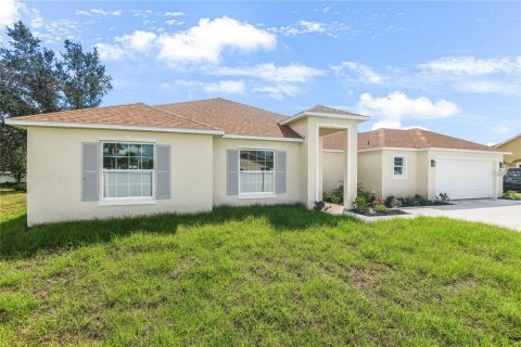 Immobilier commercial à Kissimmee, Floride 162.21 m2 № 2437342
