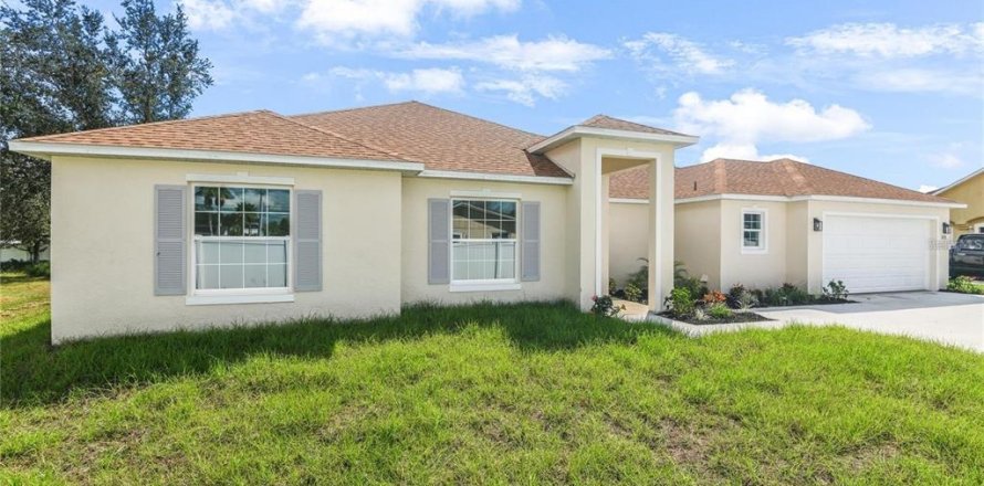 Immobilier commercial à Kissimmee, Floride 162.21 m2 № 2437342