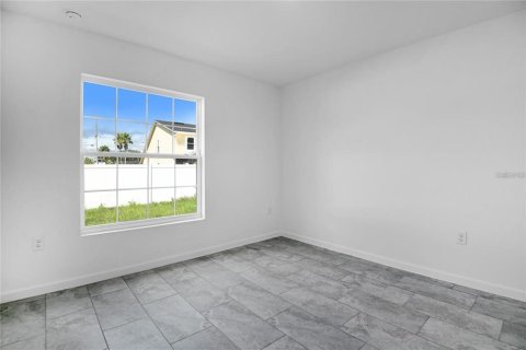 Immobilier commercial à vendre à Kissimmee, Floride: 162.21 m2 № 2437342 - photo 9