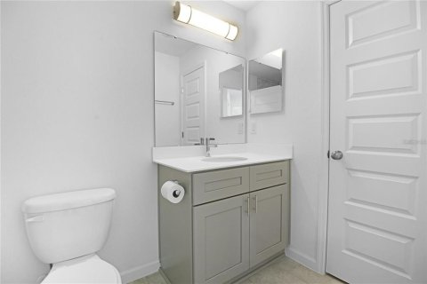 Immobilier commercial à vendre à Kissimmee, Floride: 162.21 m2 № 2437342 - photo 2