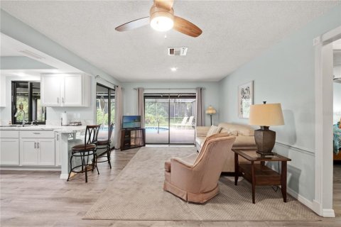 House in Homosassa, Florida 2 bedrooms, 137.68 sq.m. № 2394068 - photo 10