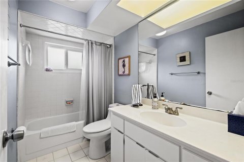 House in Homosassa, Florida 2 bedrooms, 137.68 sq.m. № 2394068 - photo 26