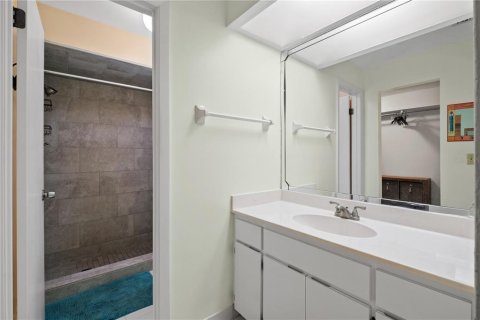 House in Homosassa, Florida 2 bedrooms, 137.68 sq.m. № 2394068 - photo 20