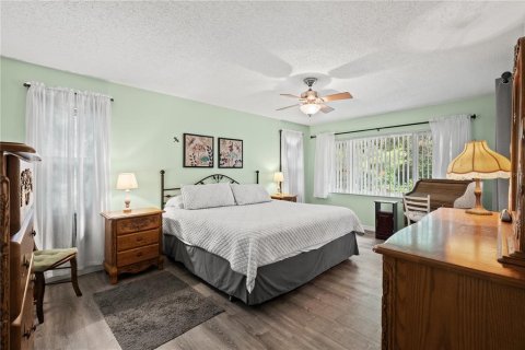 House in Homosassa, Florida 2 bedrooms, 137.68 sq.m. № 2394068 - photo 14