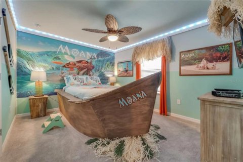 House in Davenport, Florida 10 bedrooms, 408.68 sq.m. № 1904874 - photo 5