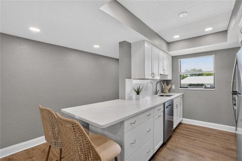 Copropriété à vendre à South Pasadena, Floride: 2 chambres, 98.01 m2 № 2373577 - photo 11