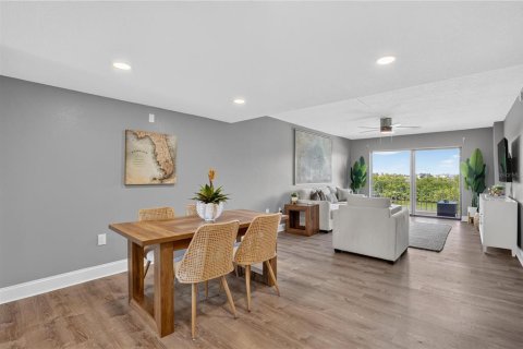 Copropriété à vendre à South Pasadena, Floride: 2 chambres, 98.01 m2 № 2373577 - photo 4