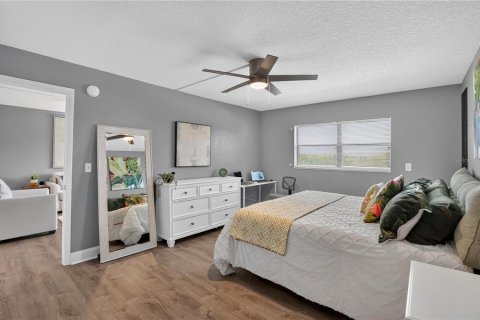Copropriété à vendre à South Pasadena, Floride: 2 chambres, 98.01 m2 № 2373577 - photo 18