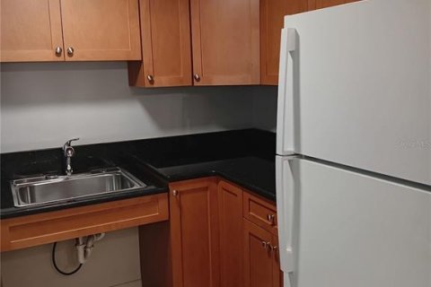 Appartement à louer à Tampa, Floride: 2 chambres, 65.03 m2 № 2416428 - photo 4