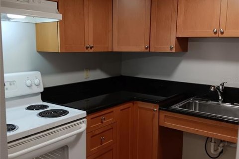 Appartement à louer à Tampa, Floride: 2 chambres, 65.03 m2 № 2416428 - photo 3