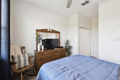 House in Winter Haven, Florida 4 bedrooms, 213.86 sq.m. № 1718378 - photo 22