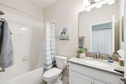 House in Winter Haven, Florida 4 bedrooms, 213.86 sq.m. № 1718378 - photo 23