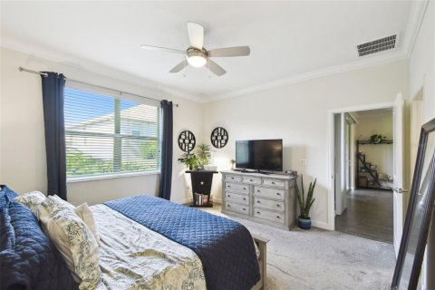 House in Winter Haven, Florida 4 bedrooms, 213.86 sq.m. № 1718378 - photo 15