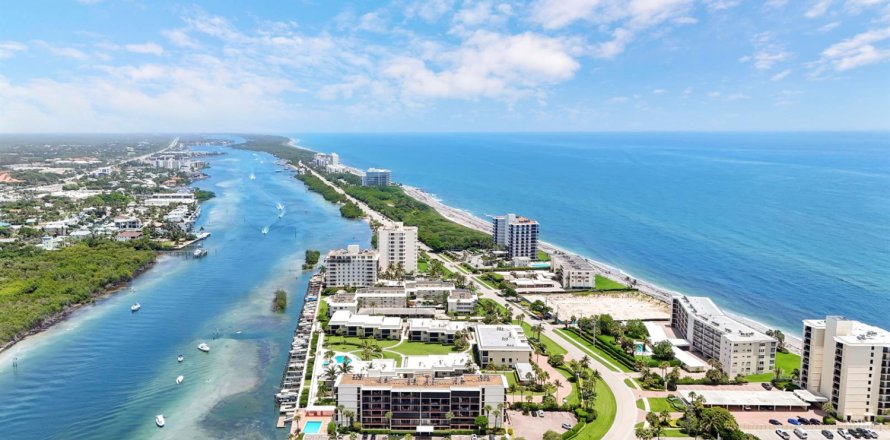 Condo à Jupiter, Floride, 2 chambres  № 2262718