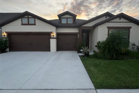 Casa en alquiler en Riverview, Florida, 4 dormitorios, 251.49 m2 № 1915914 - foto 1