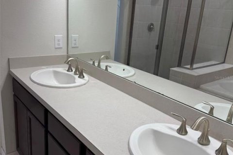 Casa en alquiler en Riverview, Florida, 4 dormitorios, 251.49 m2 № 1915914 - foto 14