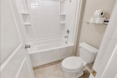 Villa ou maison à vendre à Riverview, Floride: 5 chambres, 275.18 m2 № 1807423 - photo 23