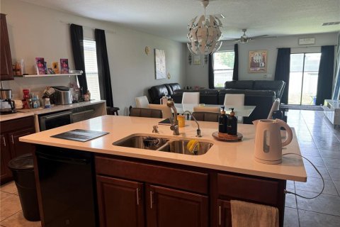 Villa ou maison à vendre à Riverview, Floride: 5 chambres, 275.18 m2 № 1807423 - photo 4