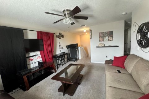 Villa ou maison à vendre à Riverview, Floride: 5 chambres, 275.18 m2 № 1807423 - photo 12