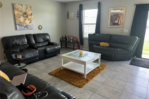 Villa ou maison à vendre à Riverview, Floride: 5 chambres, 275.18 m2 № 1807423 - photo 5