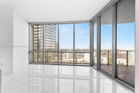 Снять в аренду кондоминиум в Майами, Флорида 1 спальня, 110.09м2, № 2050817 - фото 9