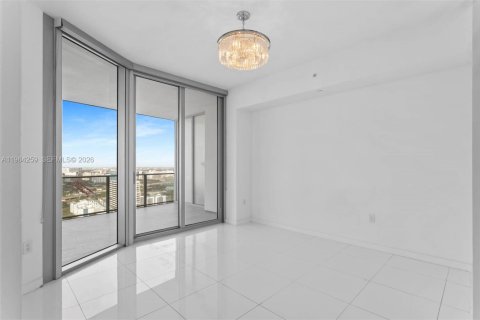 Снять в аренду кондоминиум в Майами, Флорида 1 спальня, 110.09м2, № 2050817 - фото 24