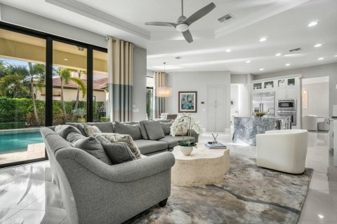 Купить виллу или дом в Палм-Бич-Гарденс, Флорида 12 комнат, 393.35м2, № 2187081 - фото 12