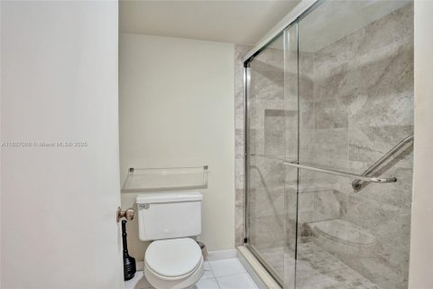 Condo in Boca Raton, Florida, 2 bedrooms  № 1797509 - photo 23