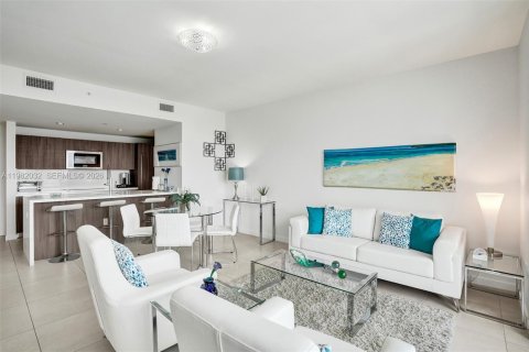 Condo in Fort Lauderdale, Florida, 1 bedroom  № 2043216 - photo 13
