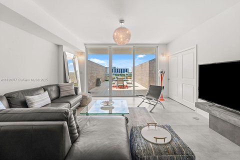 Condo in Sunny Isles Beach, Florida, 1 bedroom  № 1819896 - photo 2
