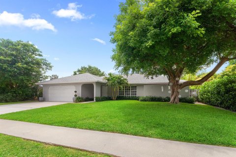 House in Wellington, Florida 3 bedrooms, 173.17 sq.m. № 2187107 - photo 4