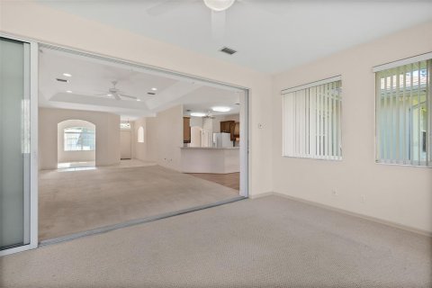 Villa ou maison à vendre à Palm Coast, Floride: 3 chambres, 239.78 m2 № 2423966 - photo 13