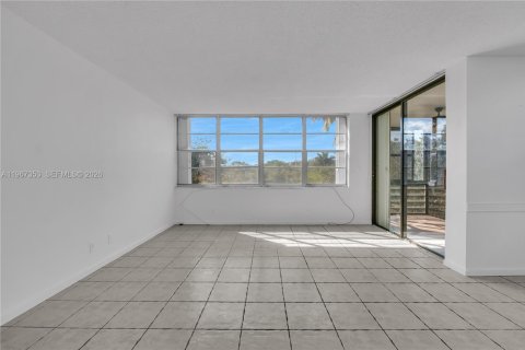 Condominio en venta en Hollywood, Florida, 2 dormitorios, 96.62 m2 № 2029273 - foto 6