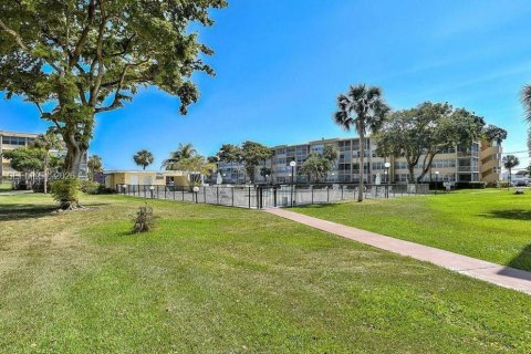 Condominio en venta en Hollywood, Florida, 2 dormitorios, 96.62 m2 № 2029273 - foto 29