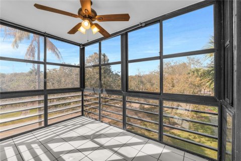 Condominio en venta en Hollywood, Florida, 2 dormitorios, 96.62 m2 № 2029273 - foto 20