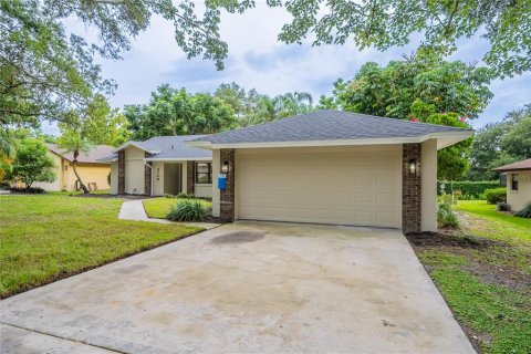 House in Windermere, Florida 3 bedrooms, 168.99 sq.m. № 1907408 - photo 3